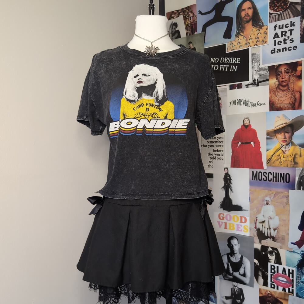 Blondie Band Graphic Print Cropped T-Shirt